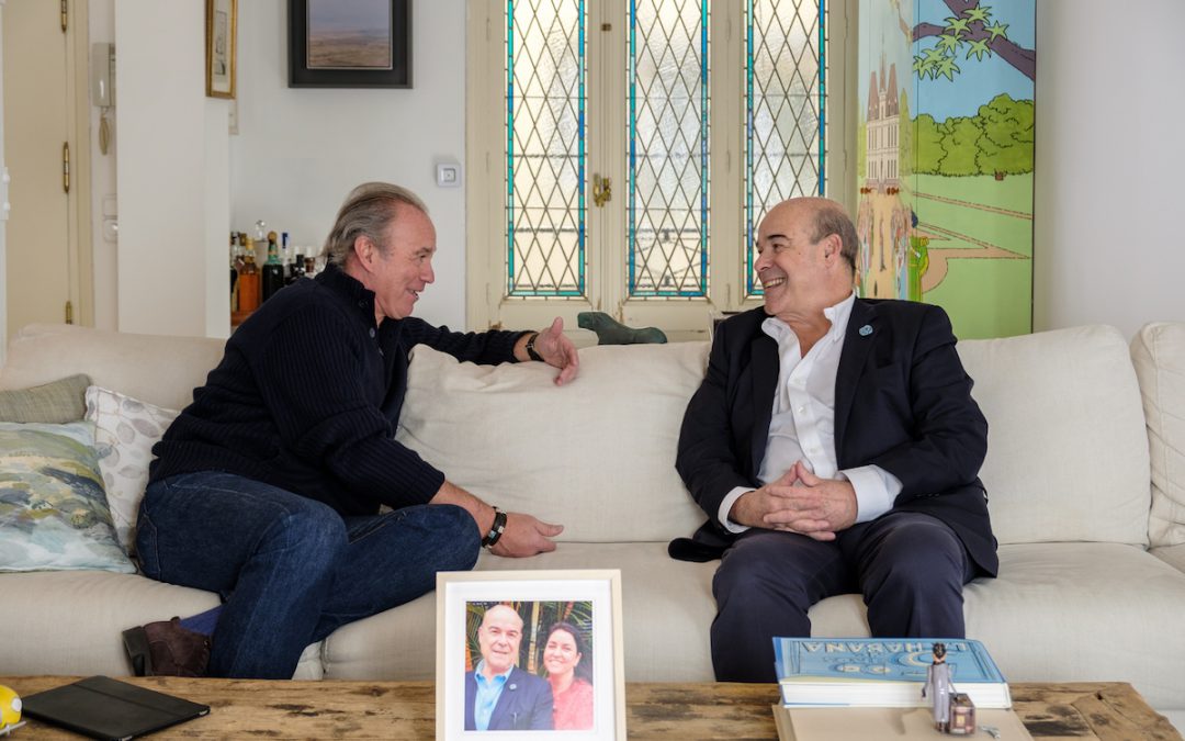 Antonio Resines y su mujer, Ana Pérez, reciben a Bertín Osborne en su casa de Madrid