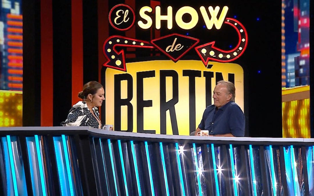 ‘El Show de Bertín’ vive su noche más dulce con la visita de la ‘Niña Pastori’
